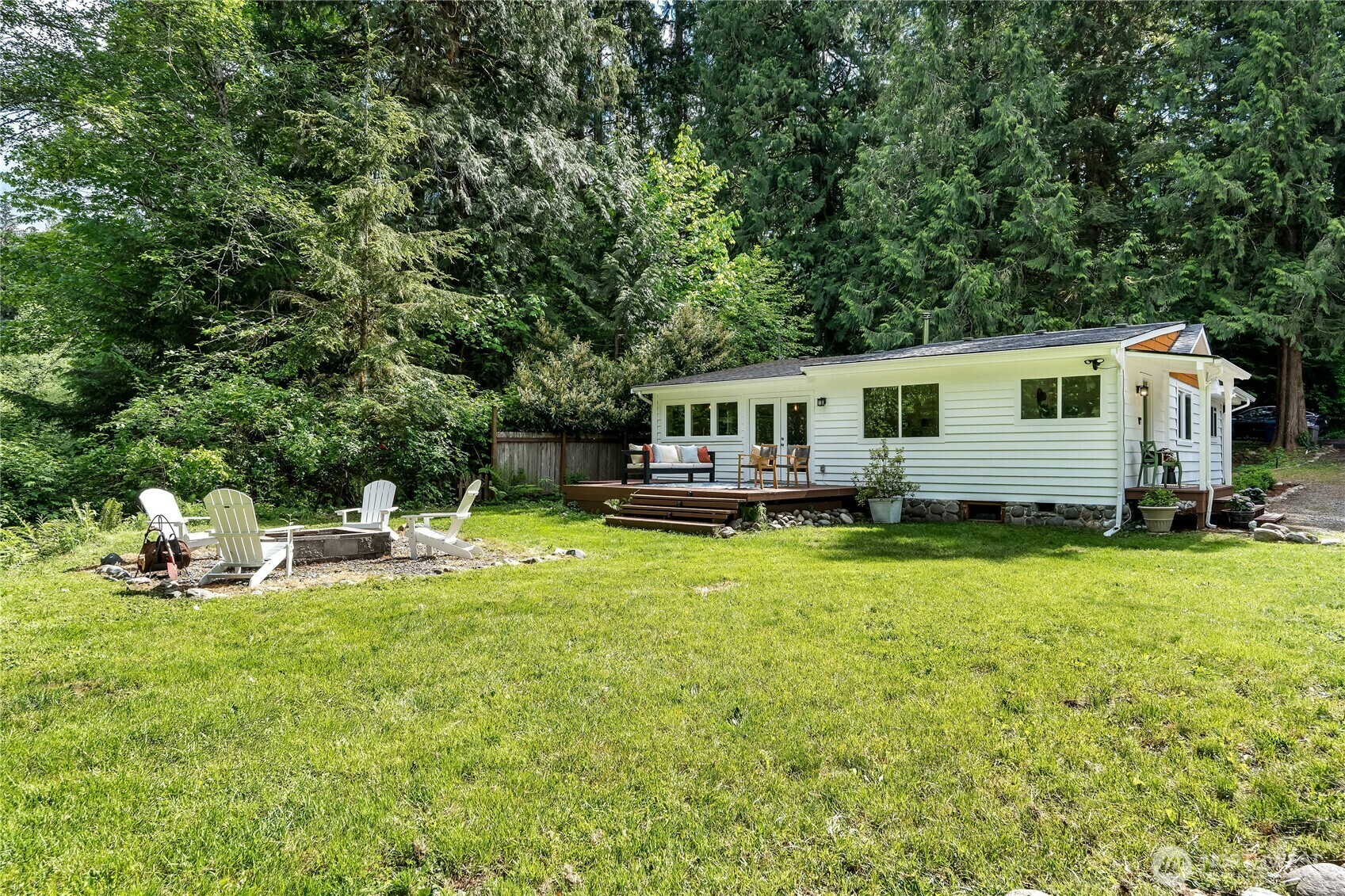 Property Photo: 33512 SE 126th Street WA 98027