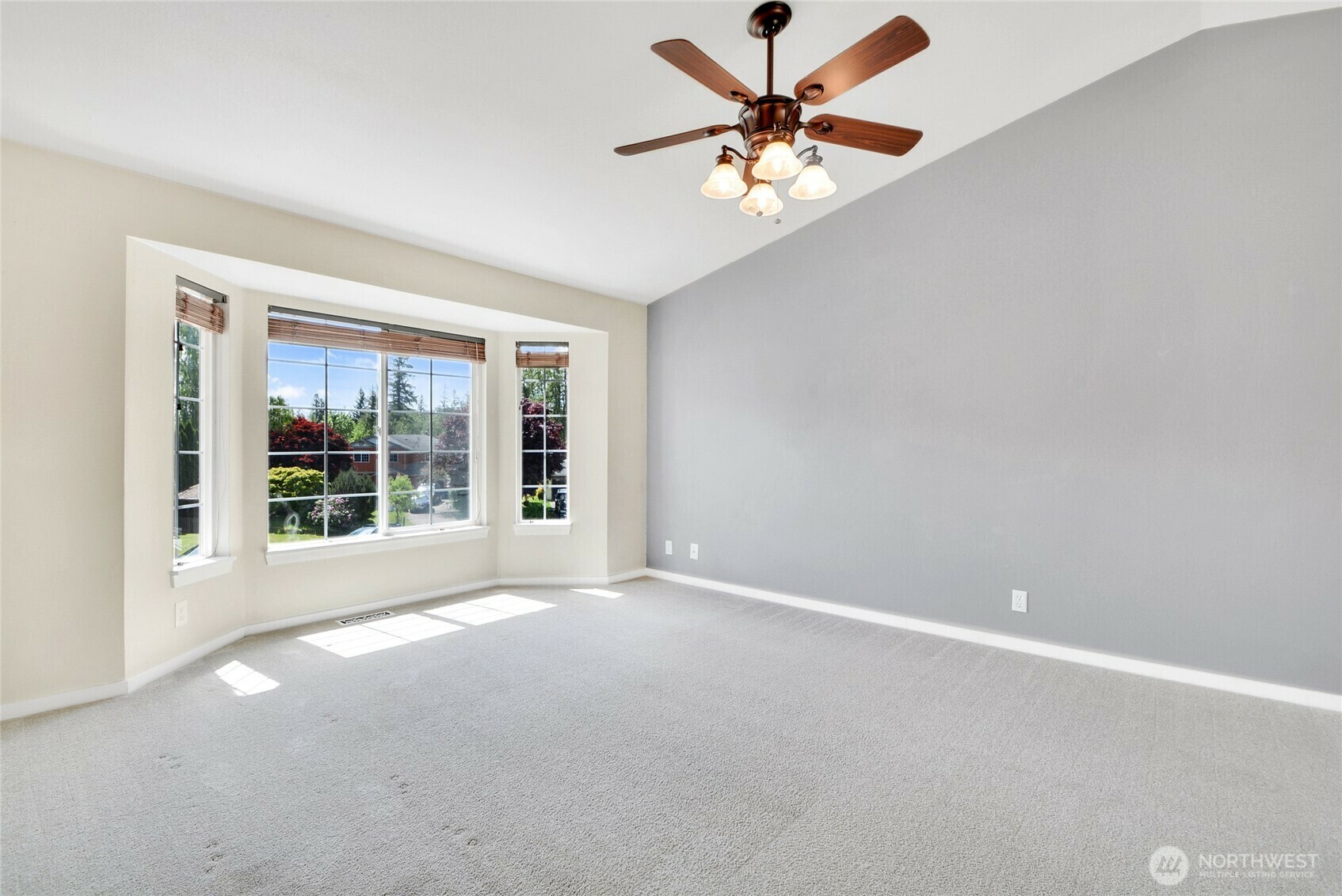 Property Photo:  302 N Park Drive  WA 98294 