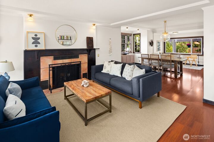 Property Photo: 3201 SW Genesee St WA 98126