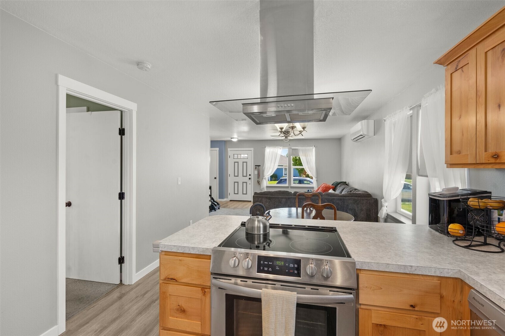 Property Photo: 505 Herren Avenue WA 98596