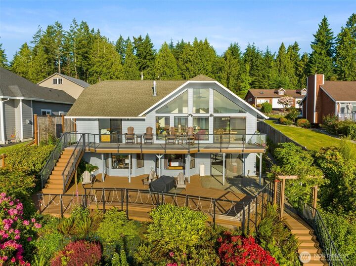 Property Photo: 9348 Lohrer Lane NE WA 98516
