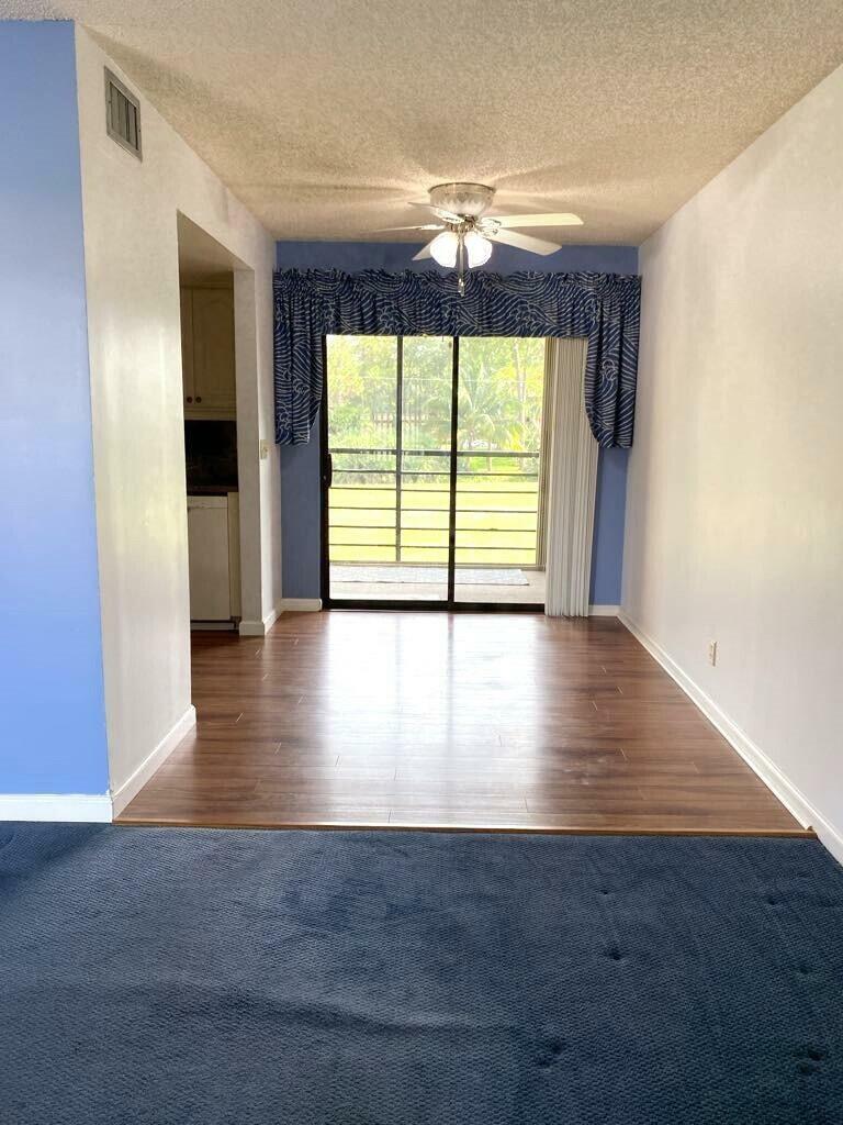 Property Photo: 4273 Oak Terrace Drive FL 33463