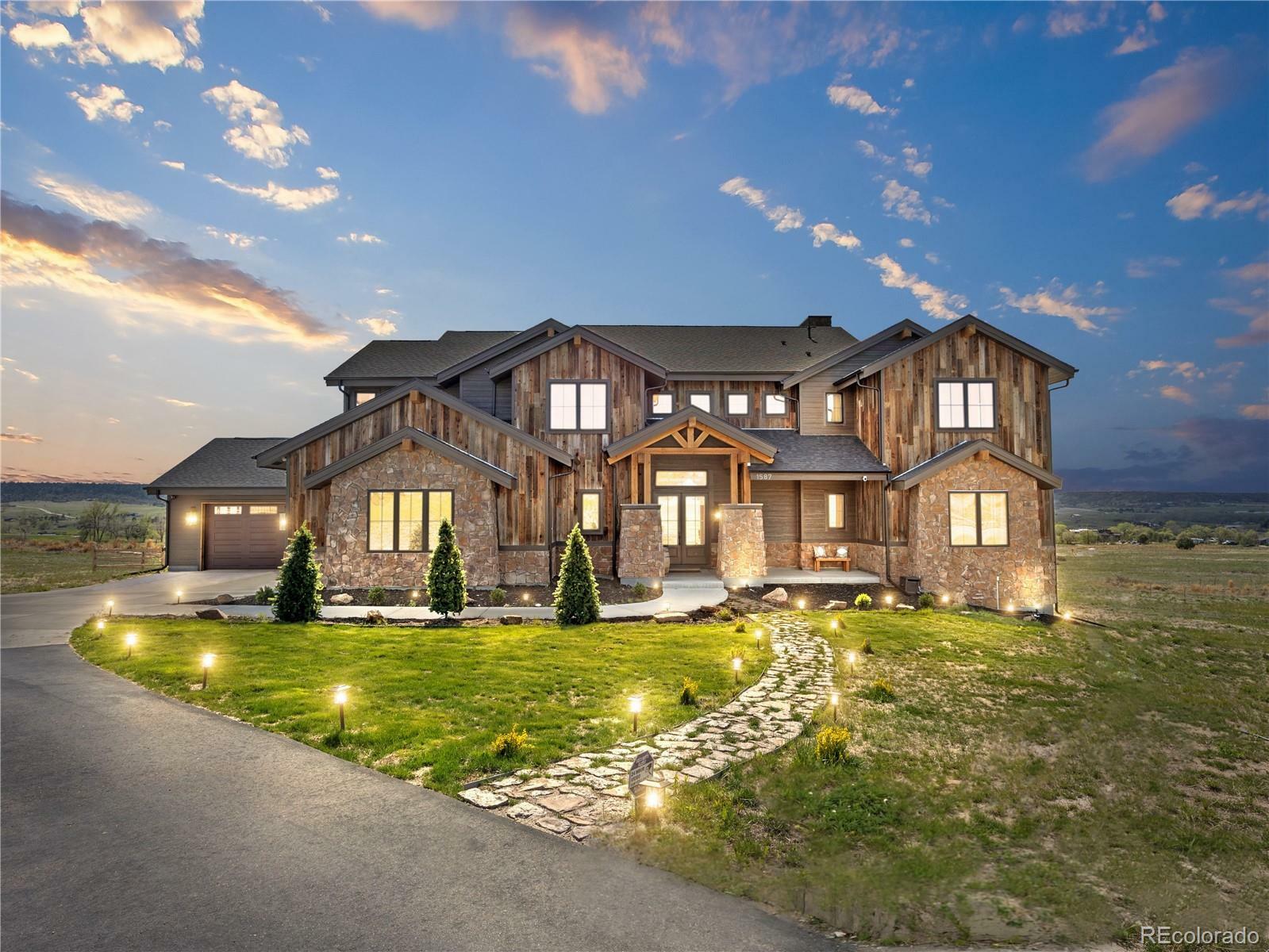 Property Photo: 1587 Arrowpoint Court CO 80116