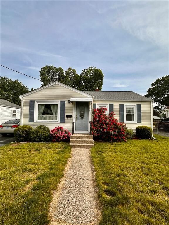 Property Photo:  100 Benedict Street  RI 02861 