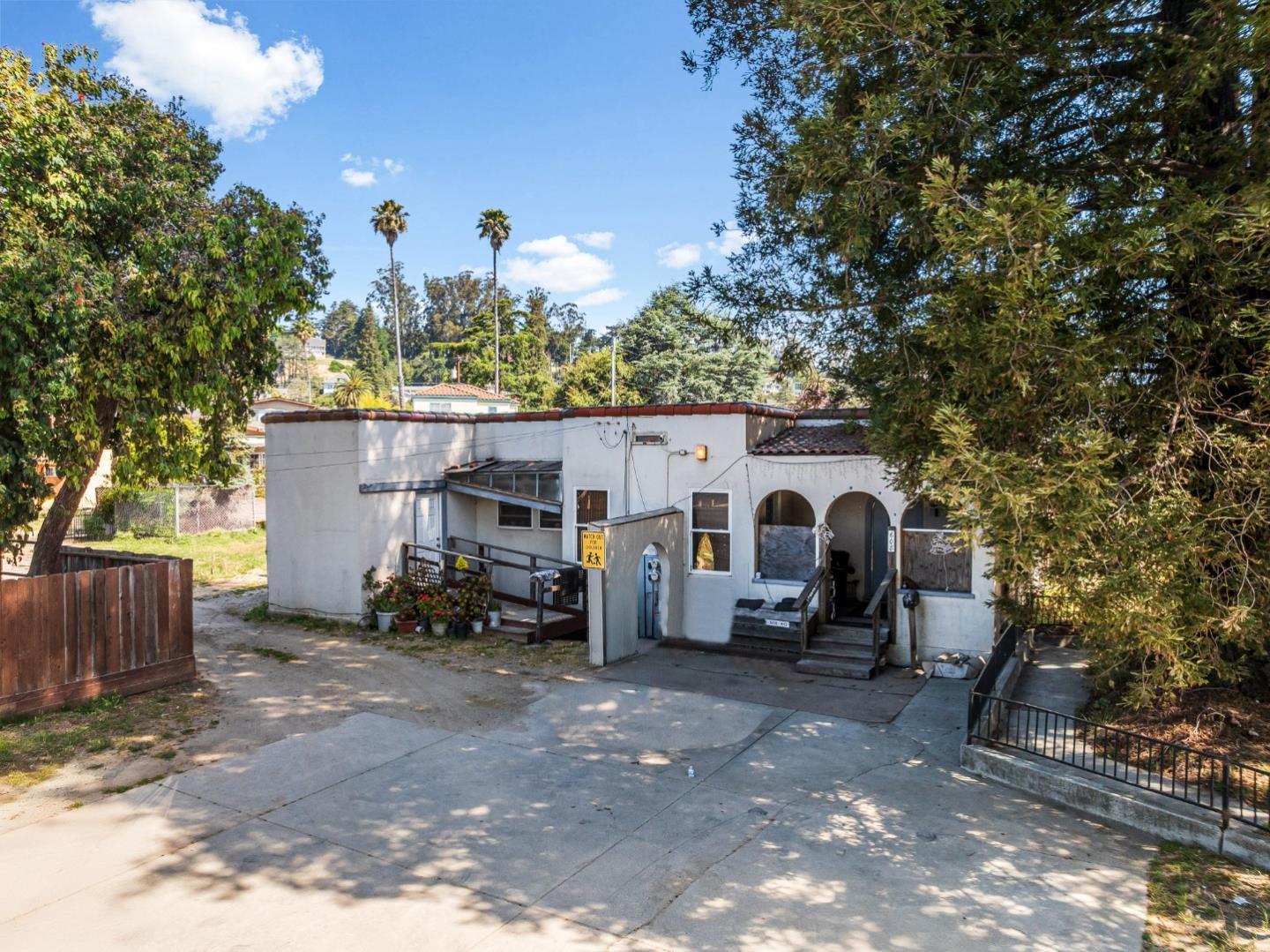 Property Photo: 608 & 612 Mission Street CA 95060