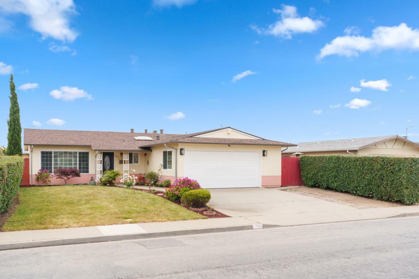 556 Los Coches Avenue  Salinas CA 93906 photo
