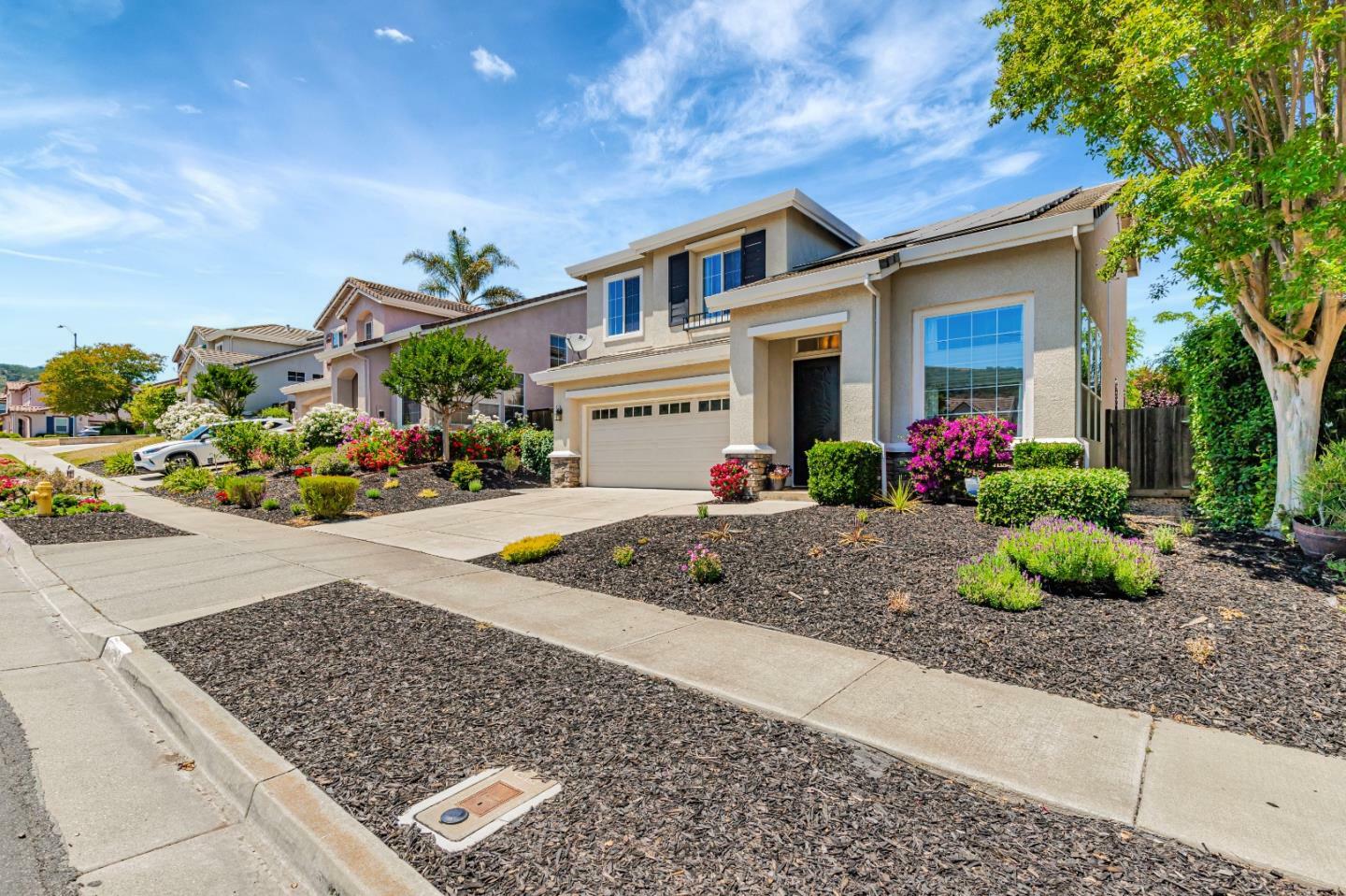 Property Photo: 975 Oak Brook Way CA 95020