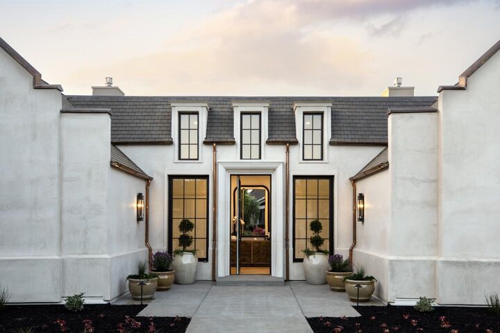 Property Photo: 26321 Alexander Place CA 94022