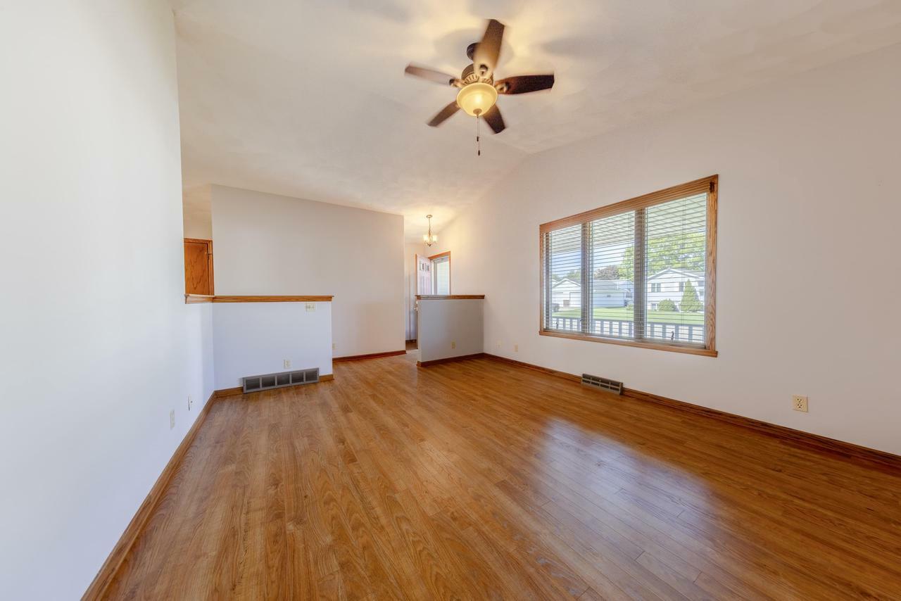 Property Photo: 636 Littlefield Drive 2 WI 53546