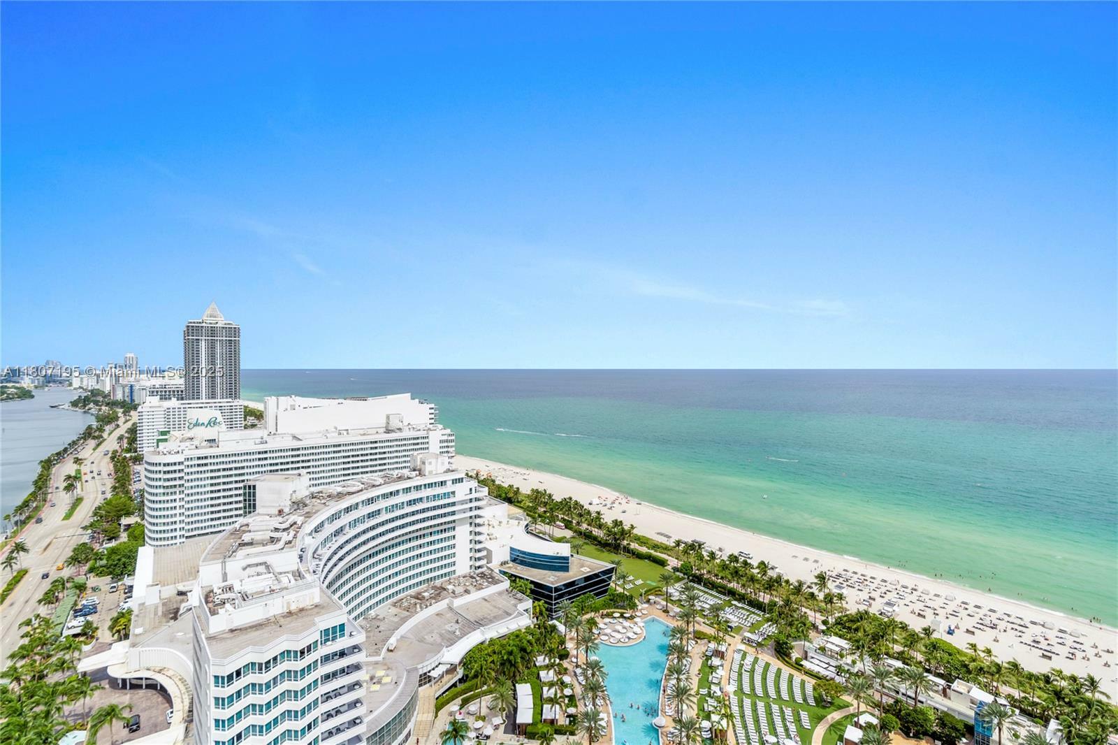 Property Photo: 4401 Collins Ave 2911 FL 33140