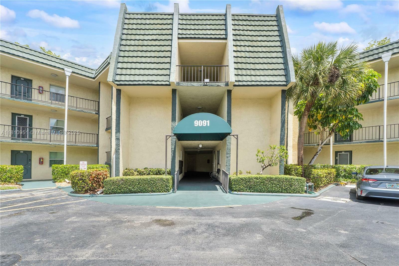 Property Photo: 9091 Lime Bay Blvd 110 FL 33321