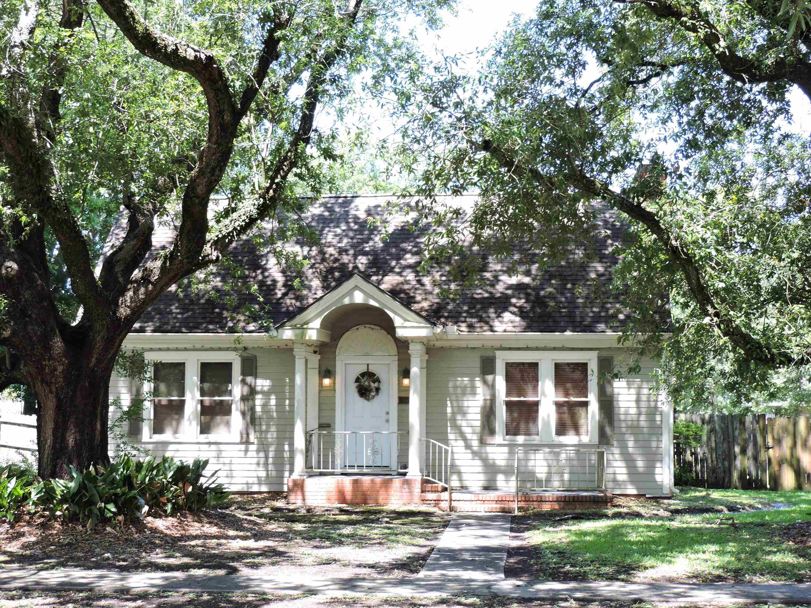 Property Photo: 4545 Hollywood Dr. TX 77642