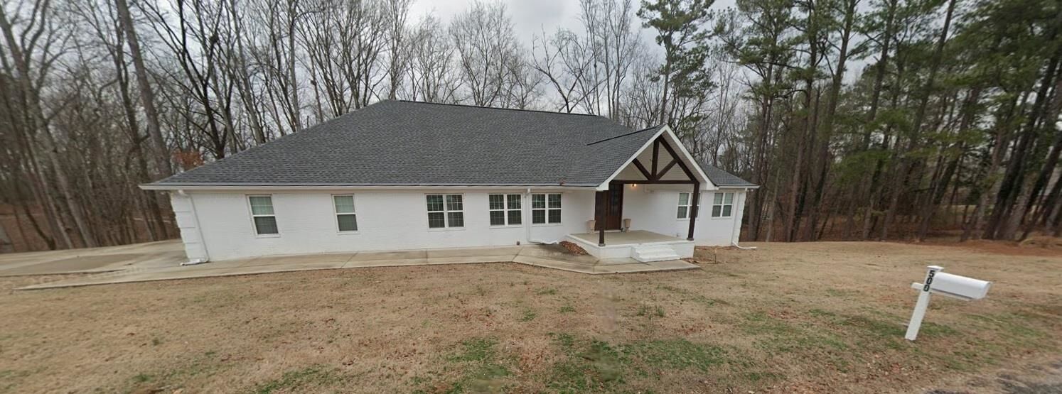 Property Photo:  500 Shoals Ave  AL 35645 - KILLEN 