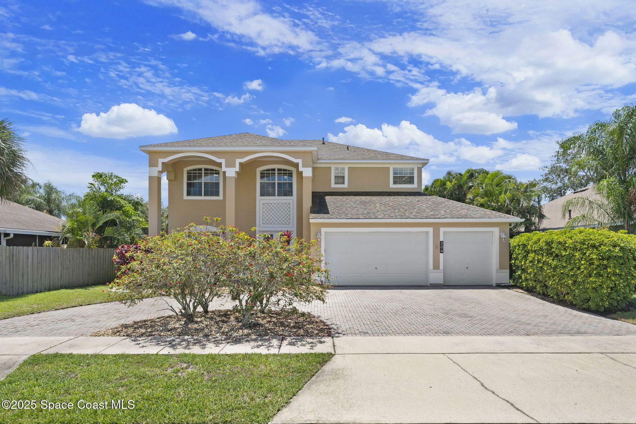 Property Photo: 504 Glenbrook Circle FL 32955