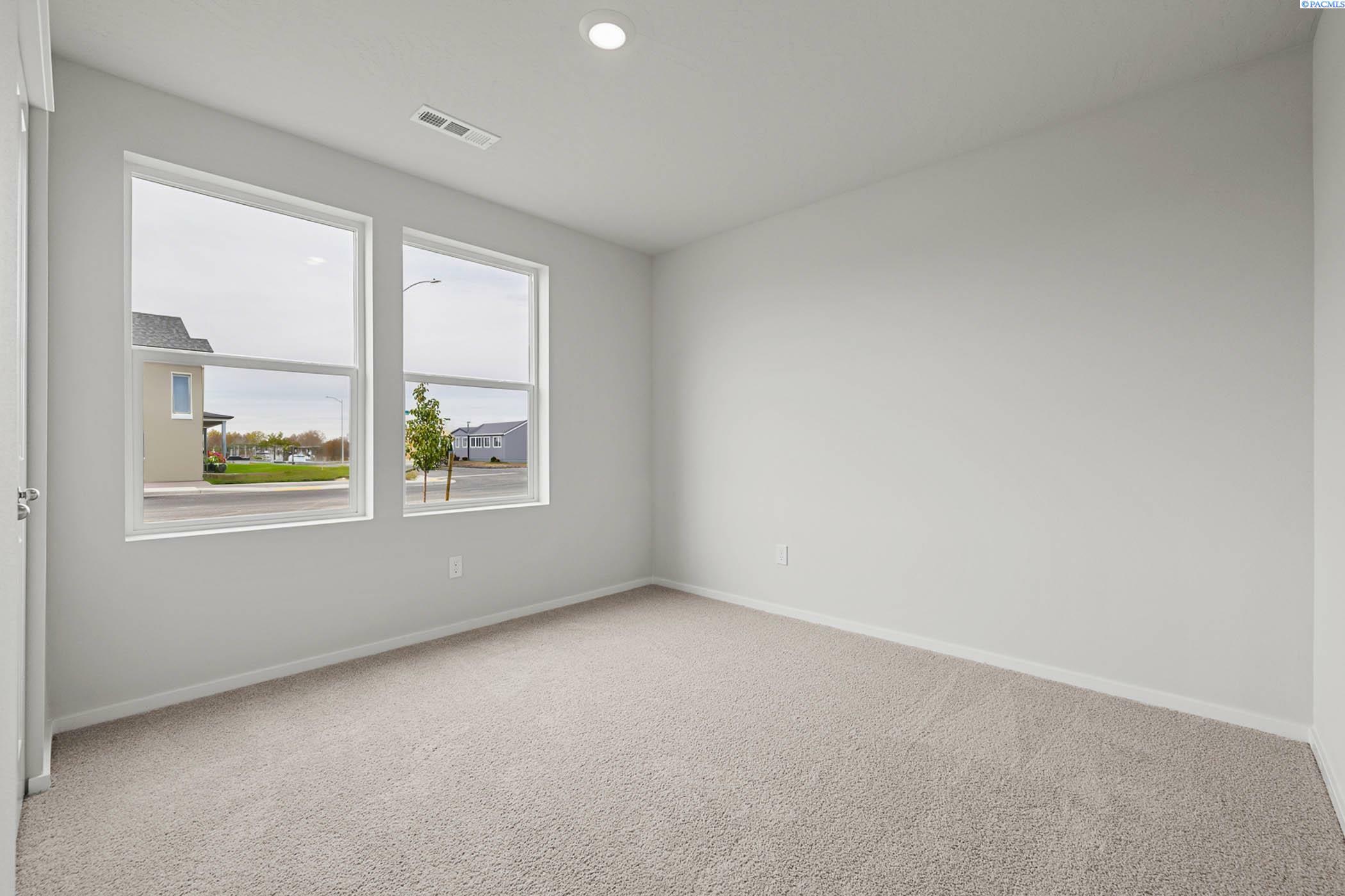 Property Photo: 11313 Dunsmuir WA 99301