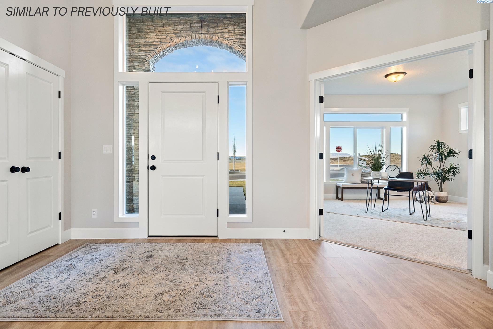 Property Photo: 6501 Rd 90 WA 99301