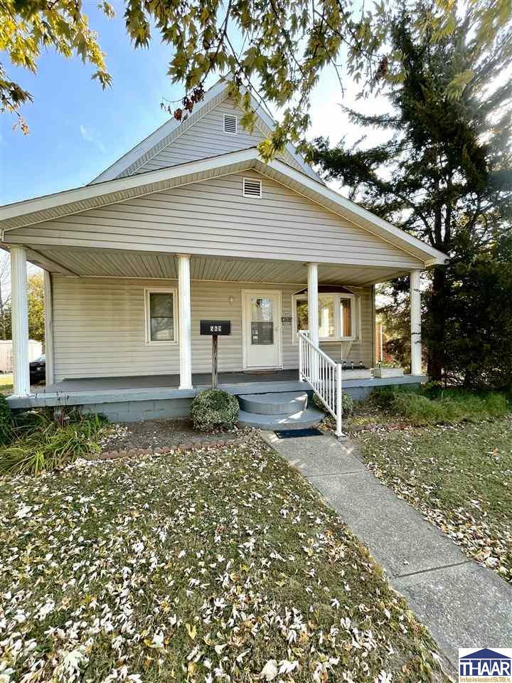Property Photo: 569 NE 10th Street IN 47441