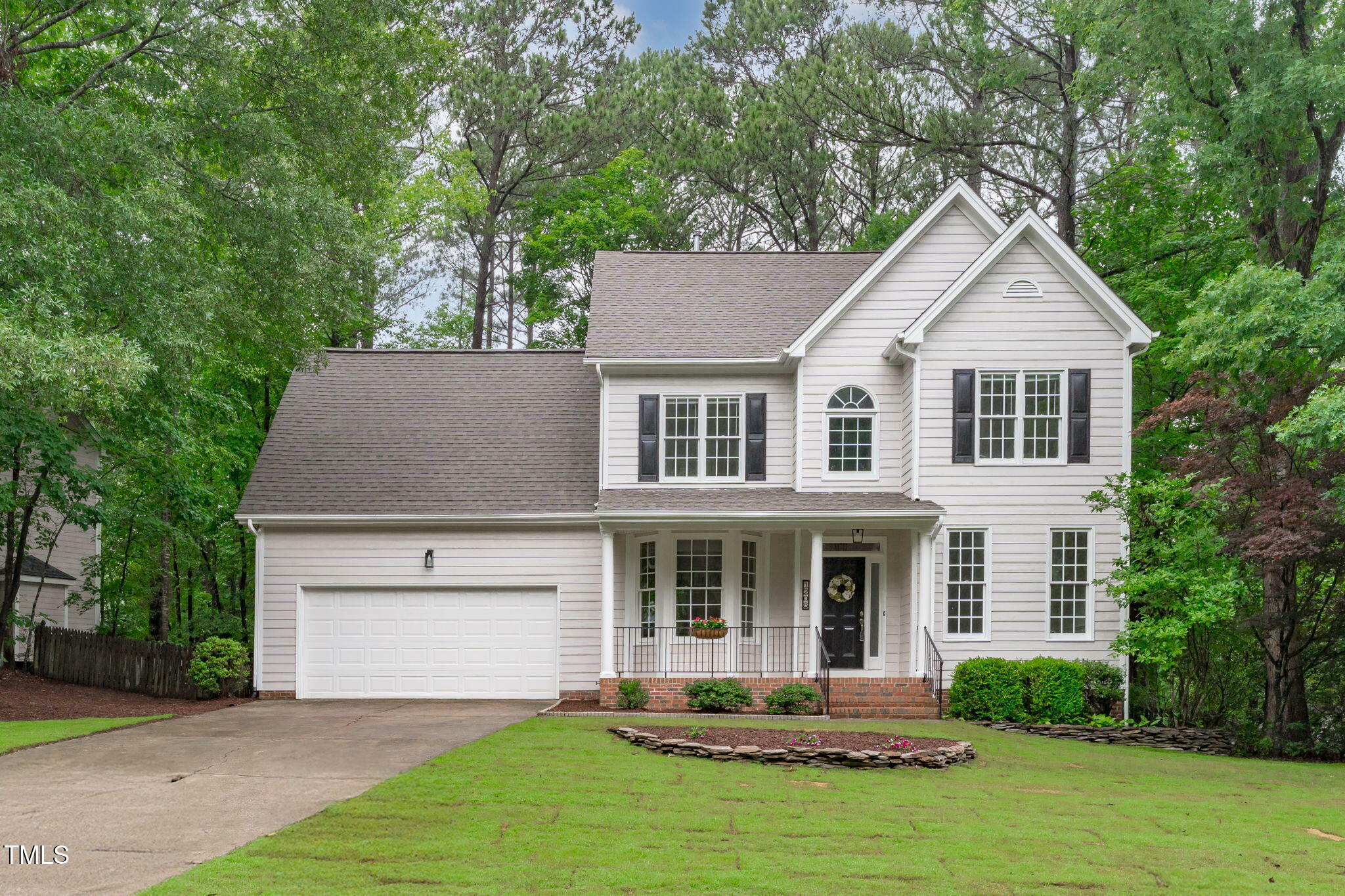 Property Photo: 1208 Mossy Glade Circle NC 27502