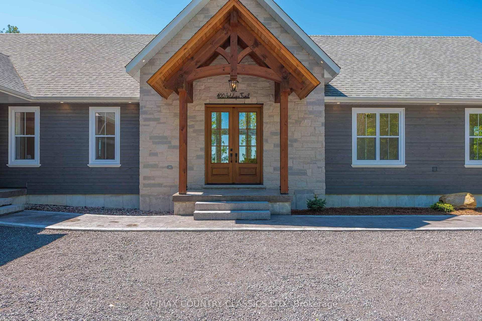 Property Photo: 400 Antelope Trail ON K0L 1A0