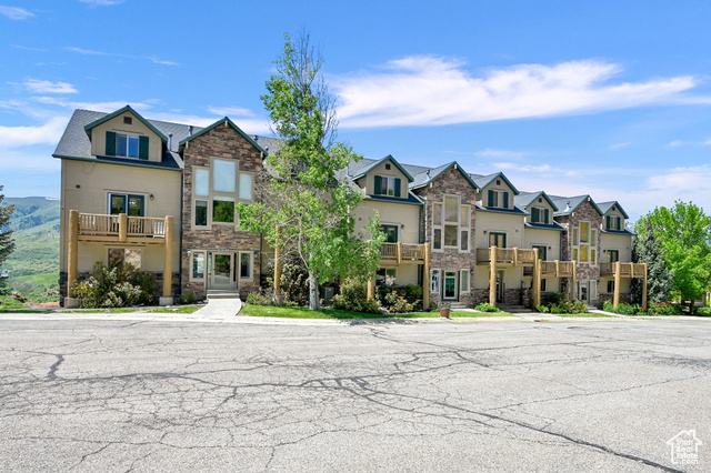 Property Photo: 5063 E Lakeview Dr 1001 UT 84310