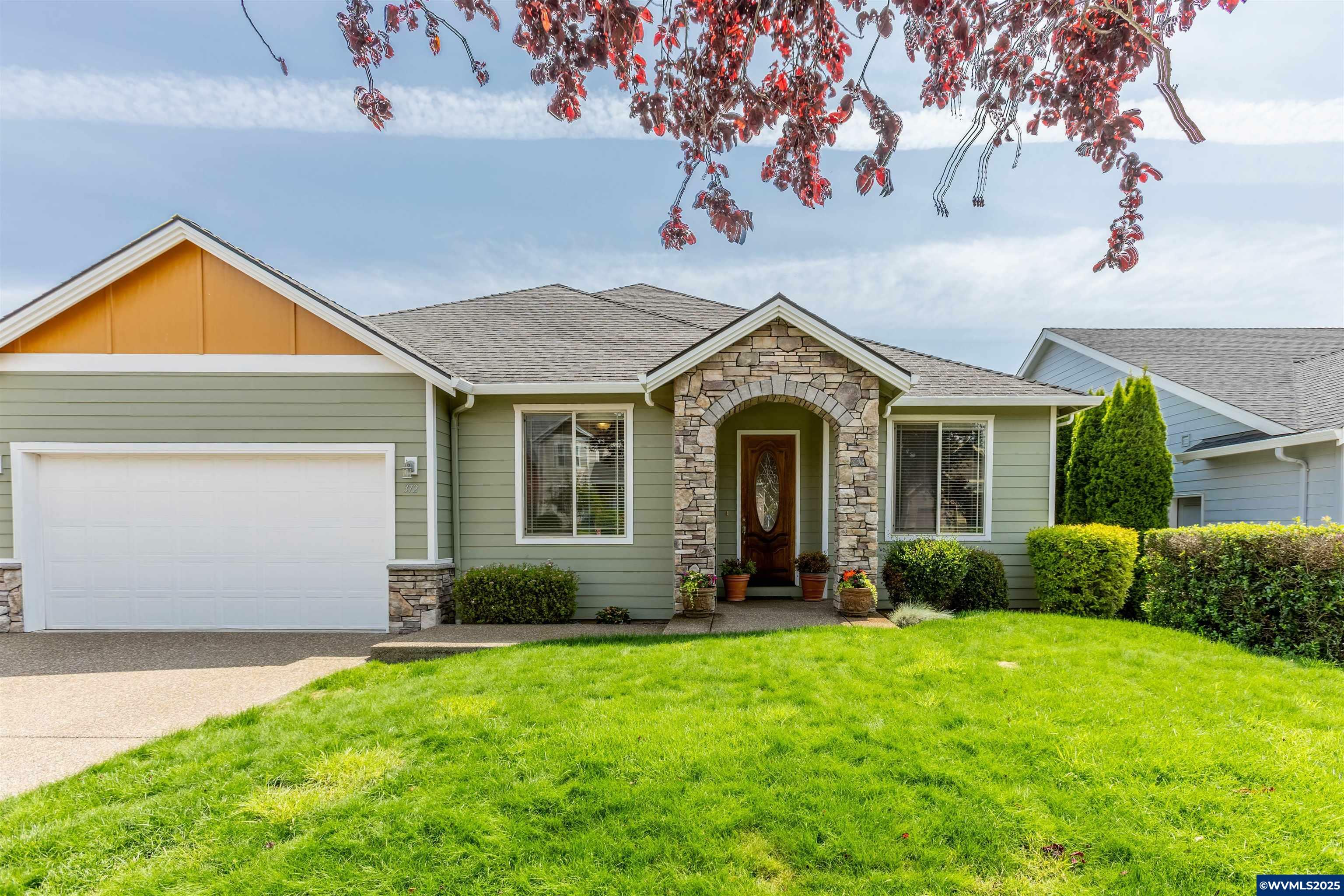Property Photo: 372 Eagle Feather St NW OR 97304