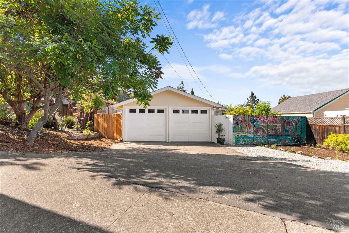 Property Photo: 7042 Fellers Lane CA 95472