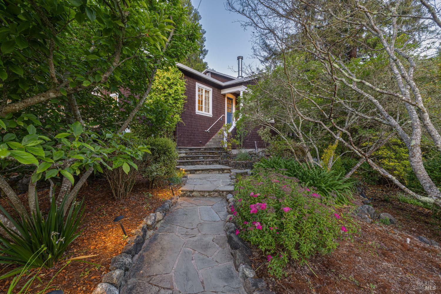 Property Photo:  260 Redwood Drive  CA 94973 