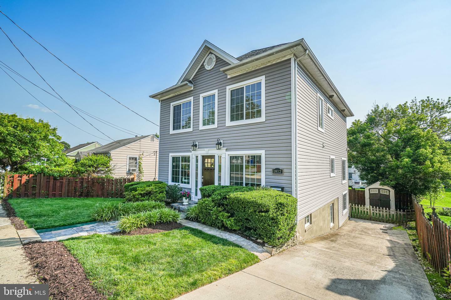 Property Photo:  1812 N Culpeper Street  VA 22207 