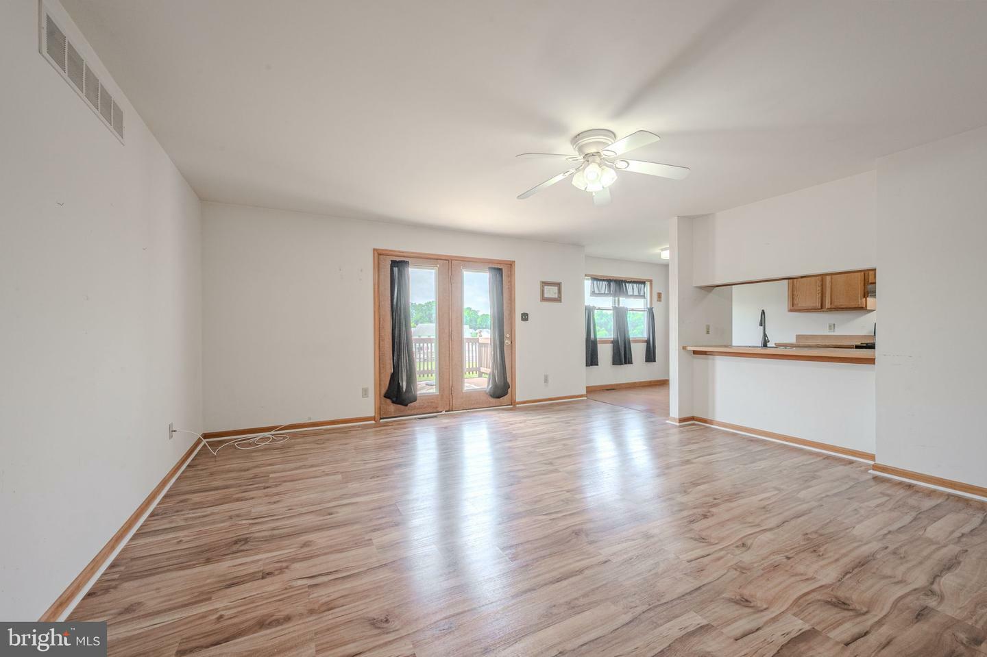 Property Photo: 6 Windsor Court MD 21921