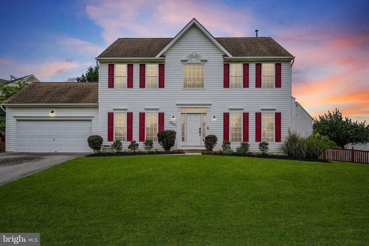 Property Photo: 5987 Calvert Way MD 21784