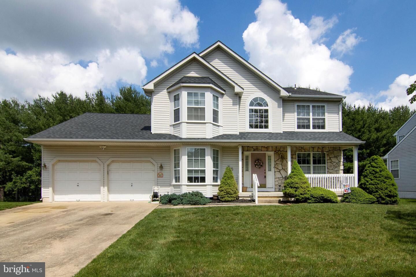 Property Photo:  55 Glen Burnie Drive  NJ 08081 