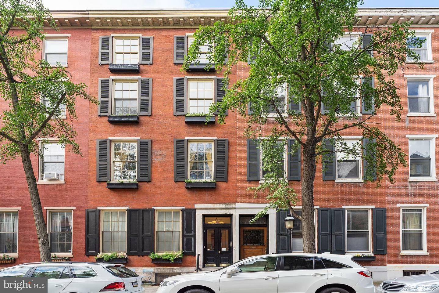 Property Photo: 1708 Pine Street 4 PA 19103