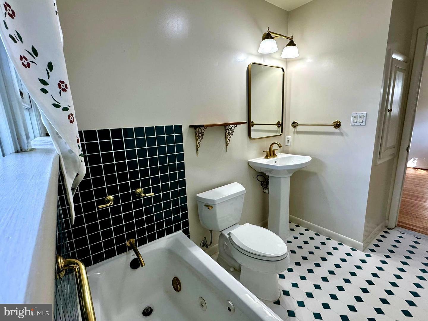 Property Photo: 7200 Highland Street VA 22150