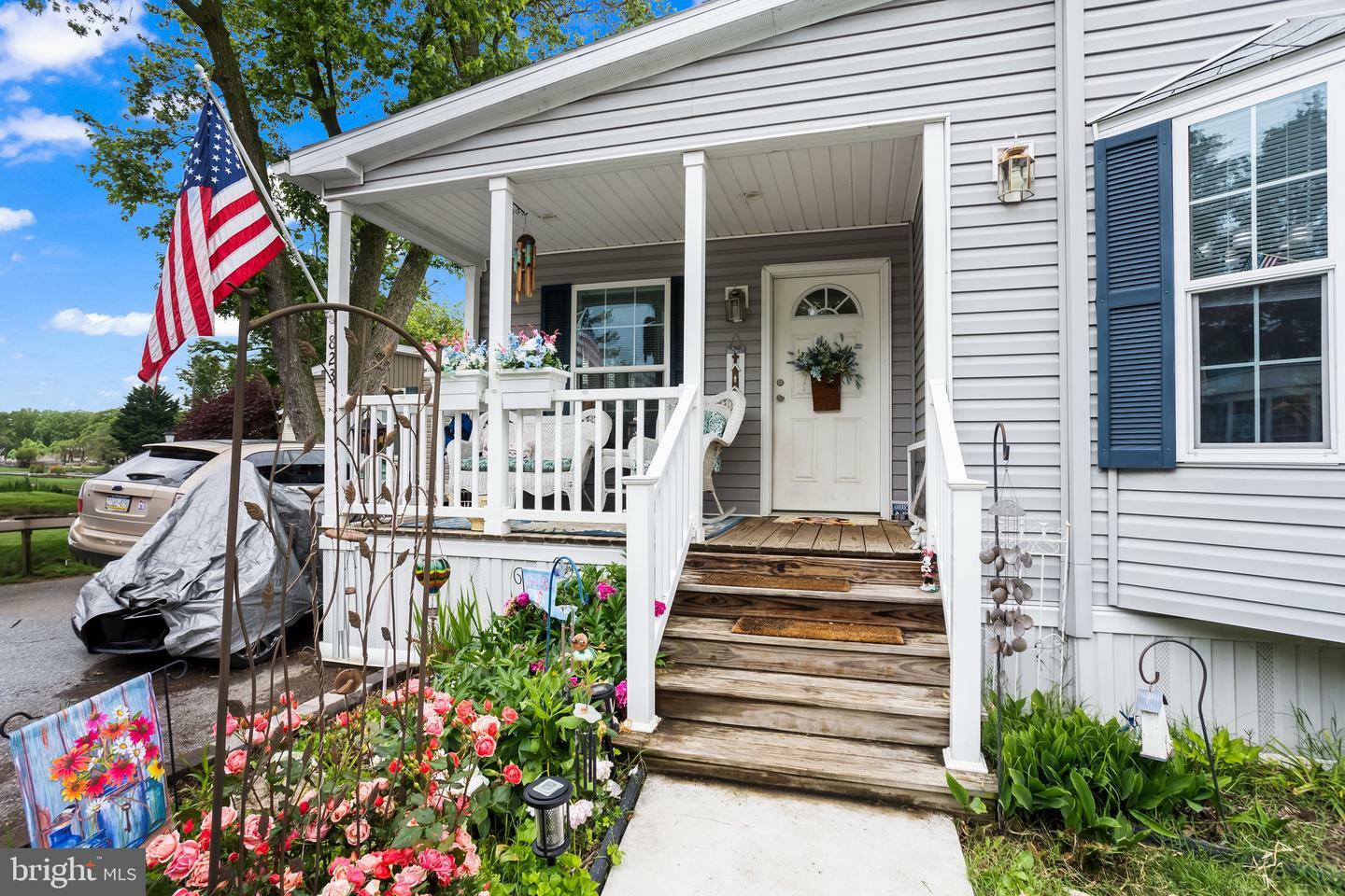 Property Photo: 823 Gail Place PA 17601