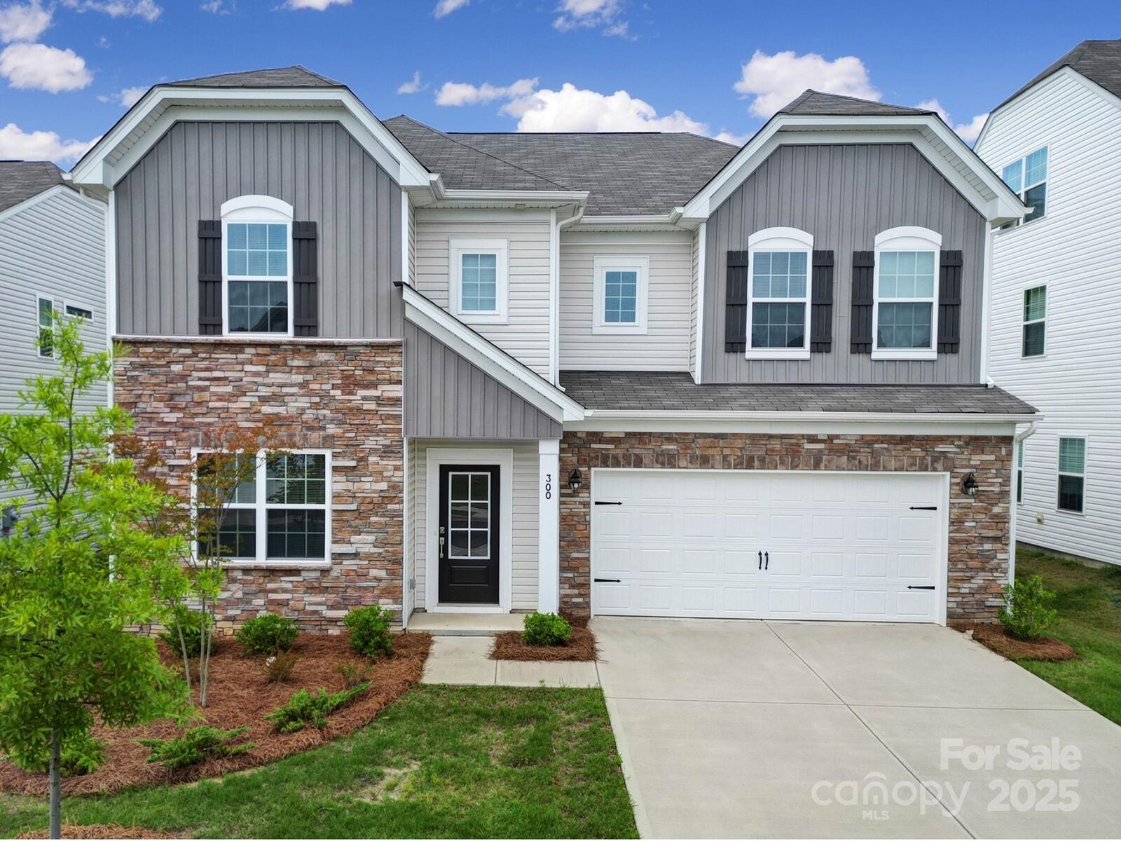 Property Photo: 300 Kennerly Center Drive NC 28115