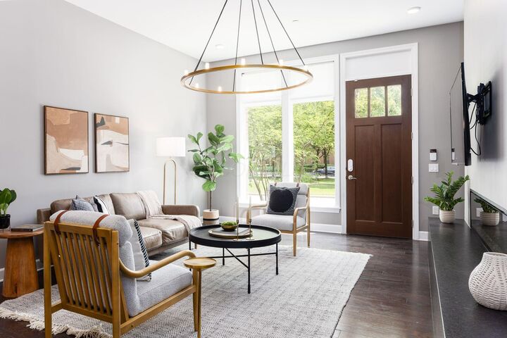 Property Photo: 868 Burr Avenue OH 43212
