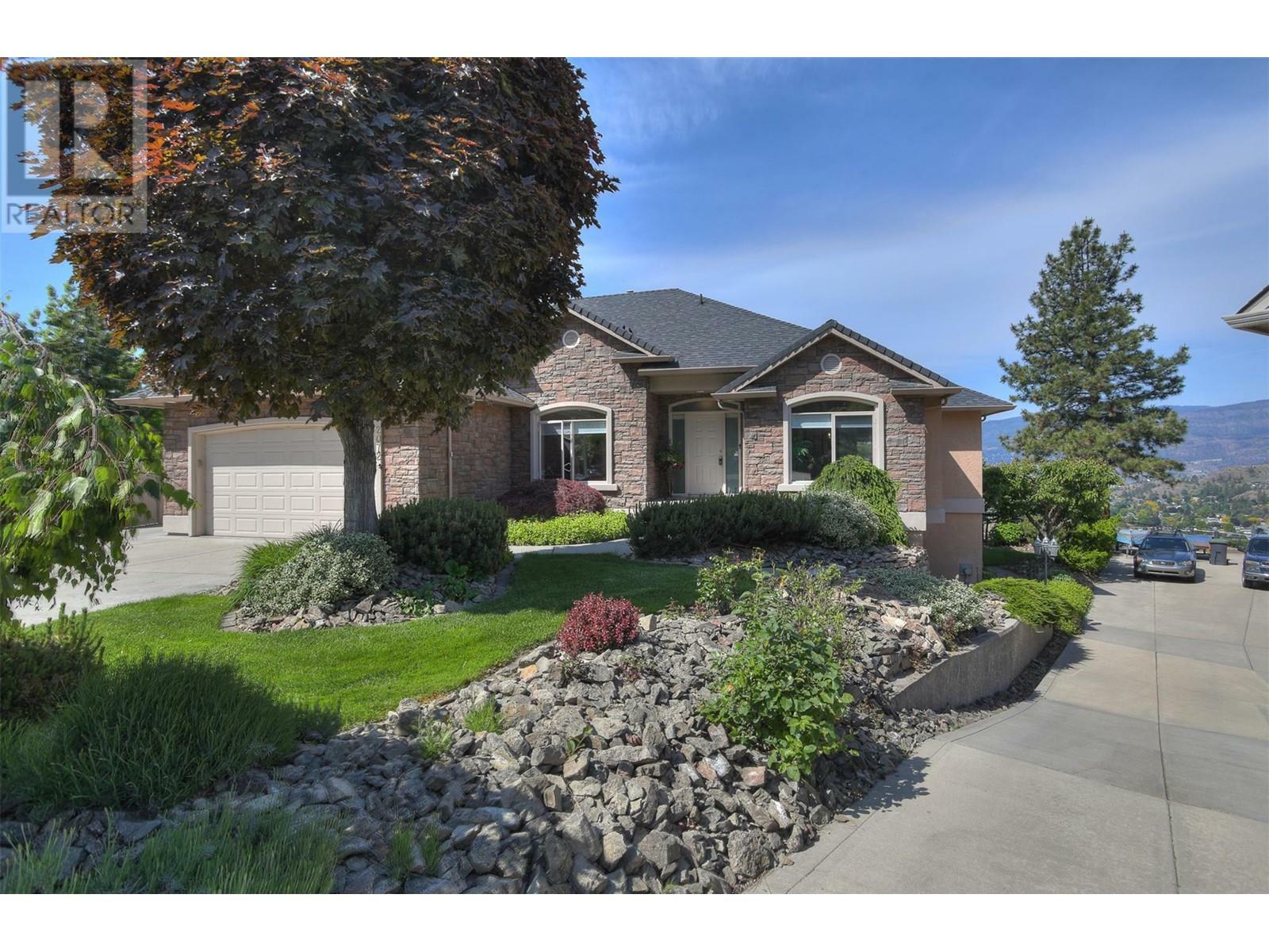 Property Photo: 2072 Lillooet Court BC V1Y 1V2