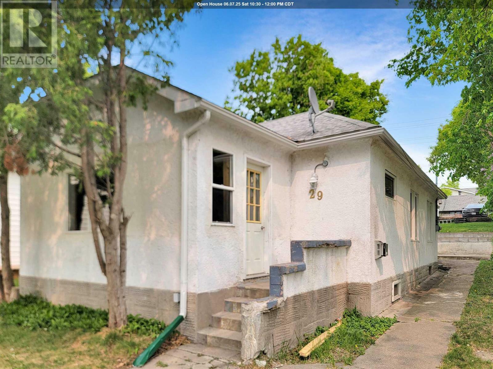 29 Main St, Rideout  Kenora ON P9N 3E5 photo