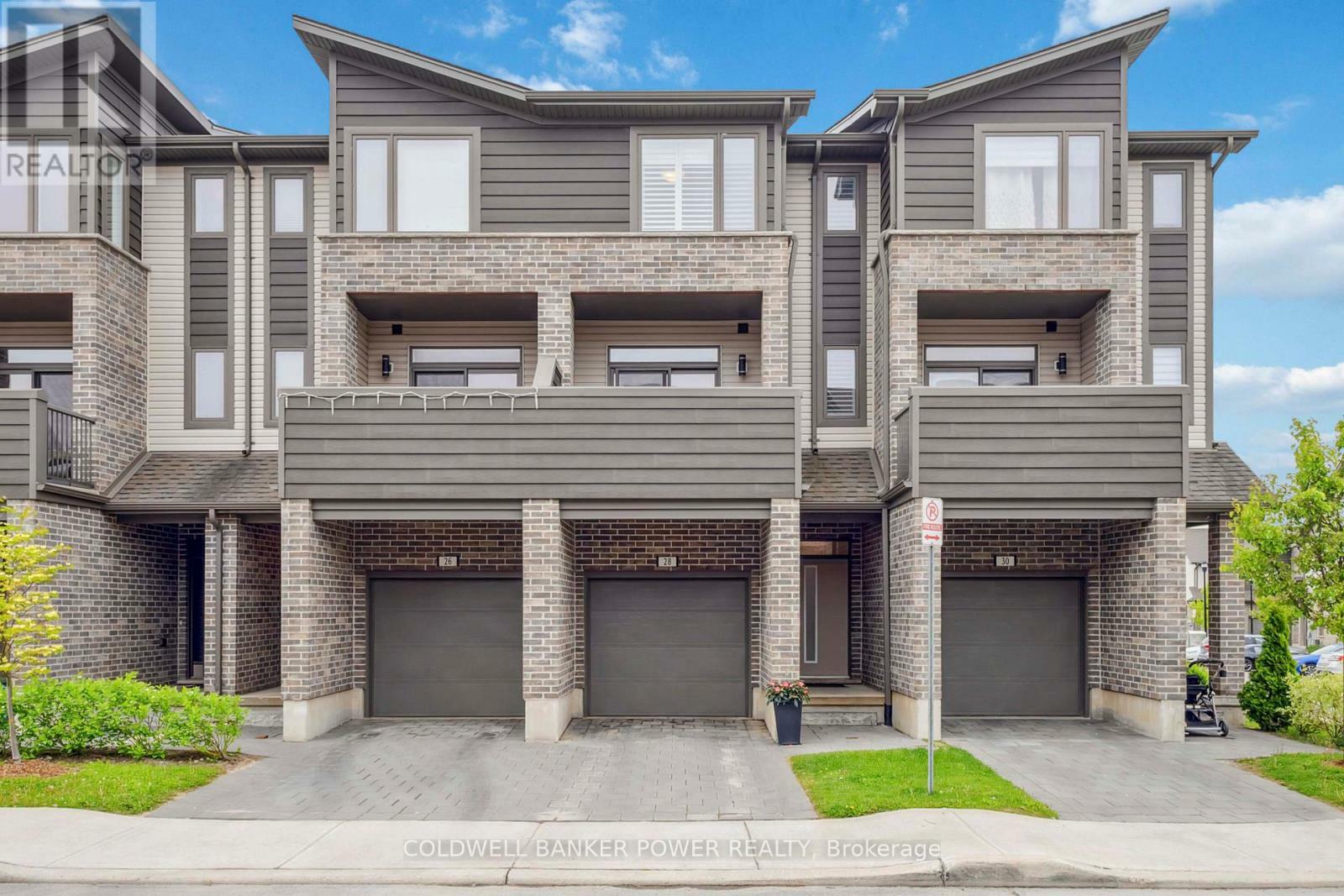 Property Photo: 2070 Meadowgate Boulevard 28 ON N6M 1K1
