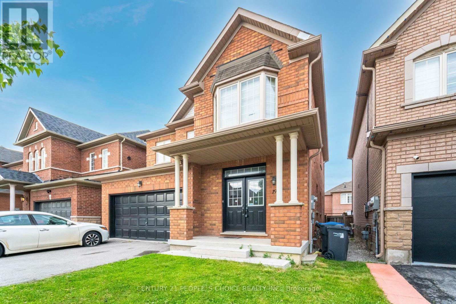 Property Photo:  19 Frobischer Drive  ON L6R 0L4 