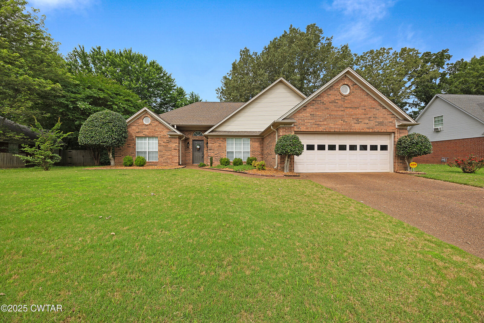 Property Photo: 27 Pinehurst Cove TN 38301