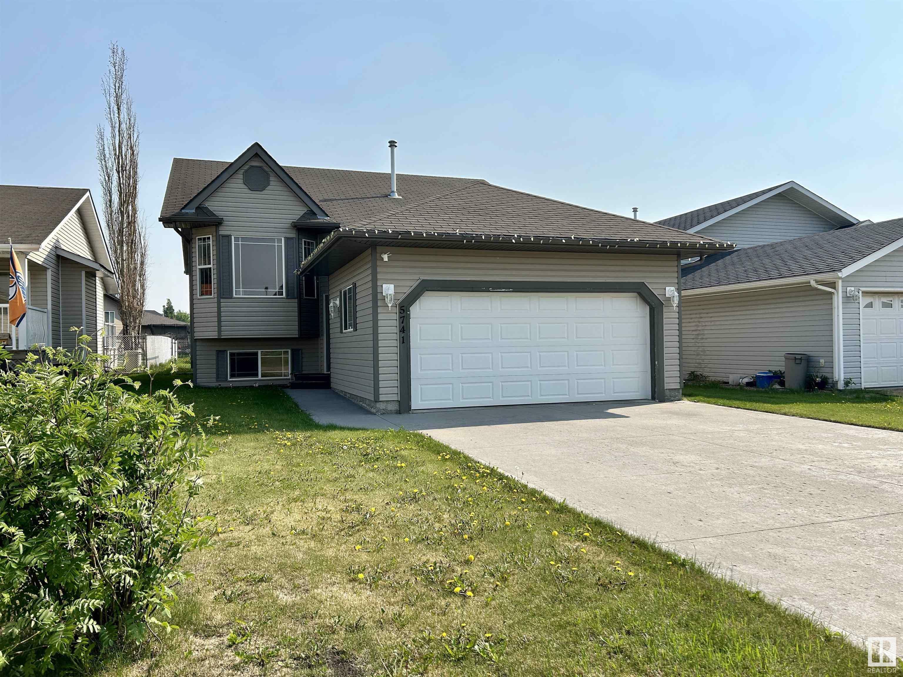 5741 48 Avenue  St. Paul Town AB T0A 3A1 photo