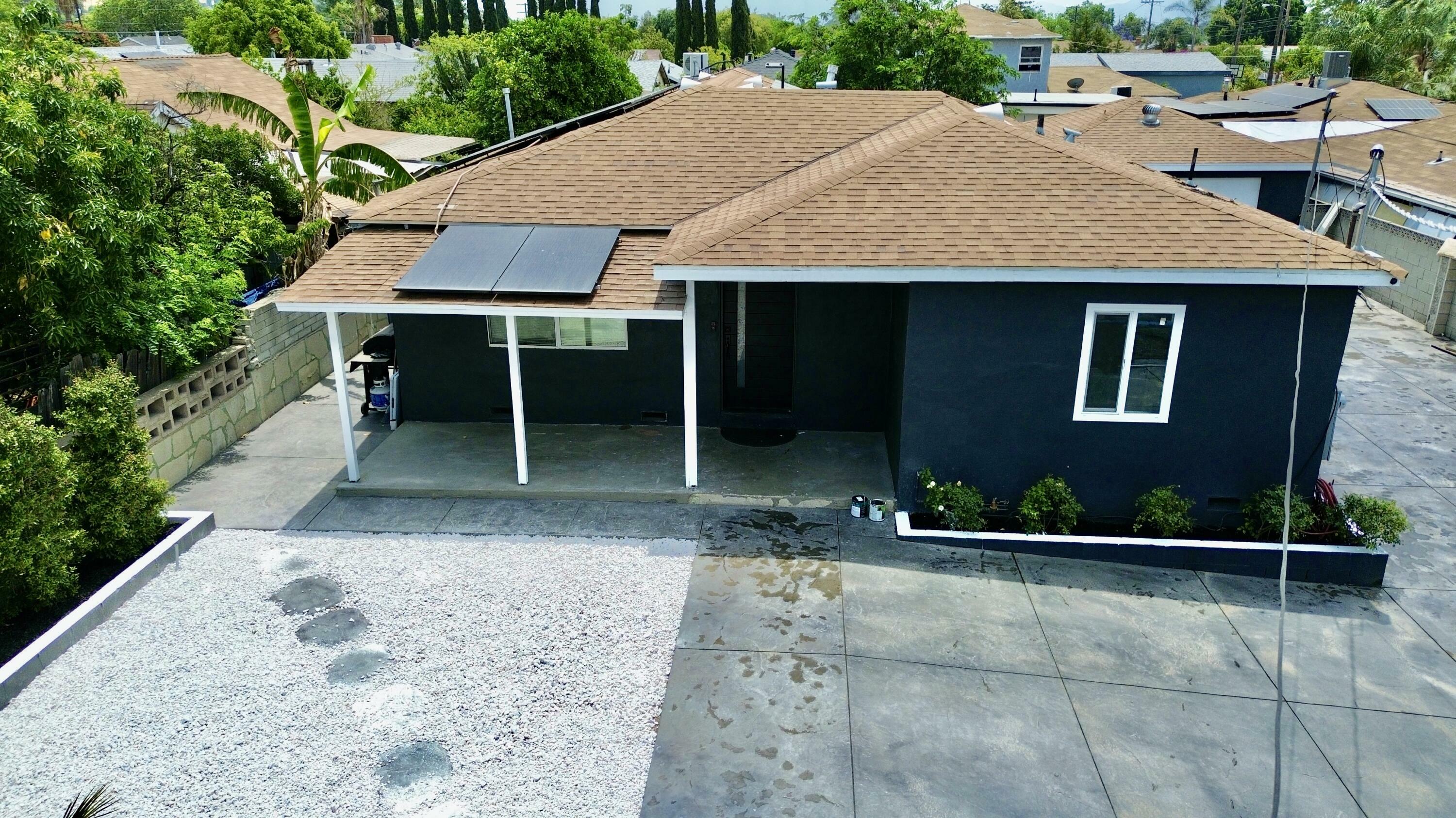 Property Photo: 11068 Penrose Street CA 91352