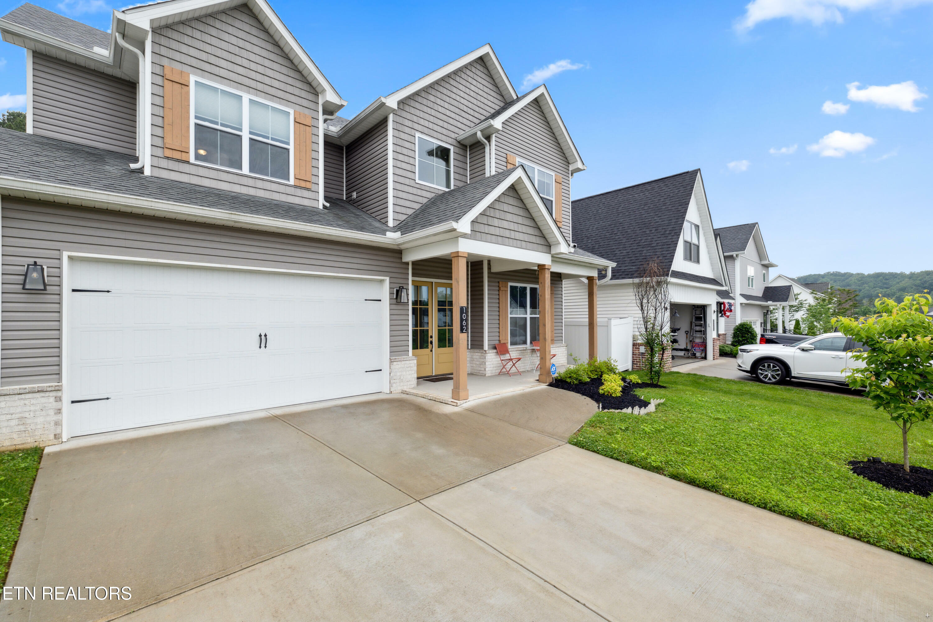 Property Photo: 1062 Belle Pond Ave TN 37932