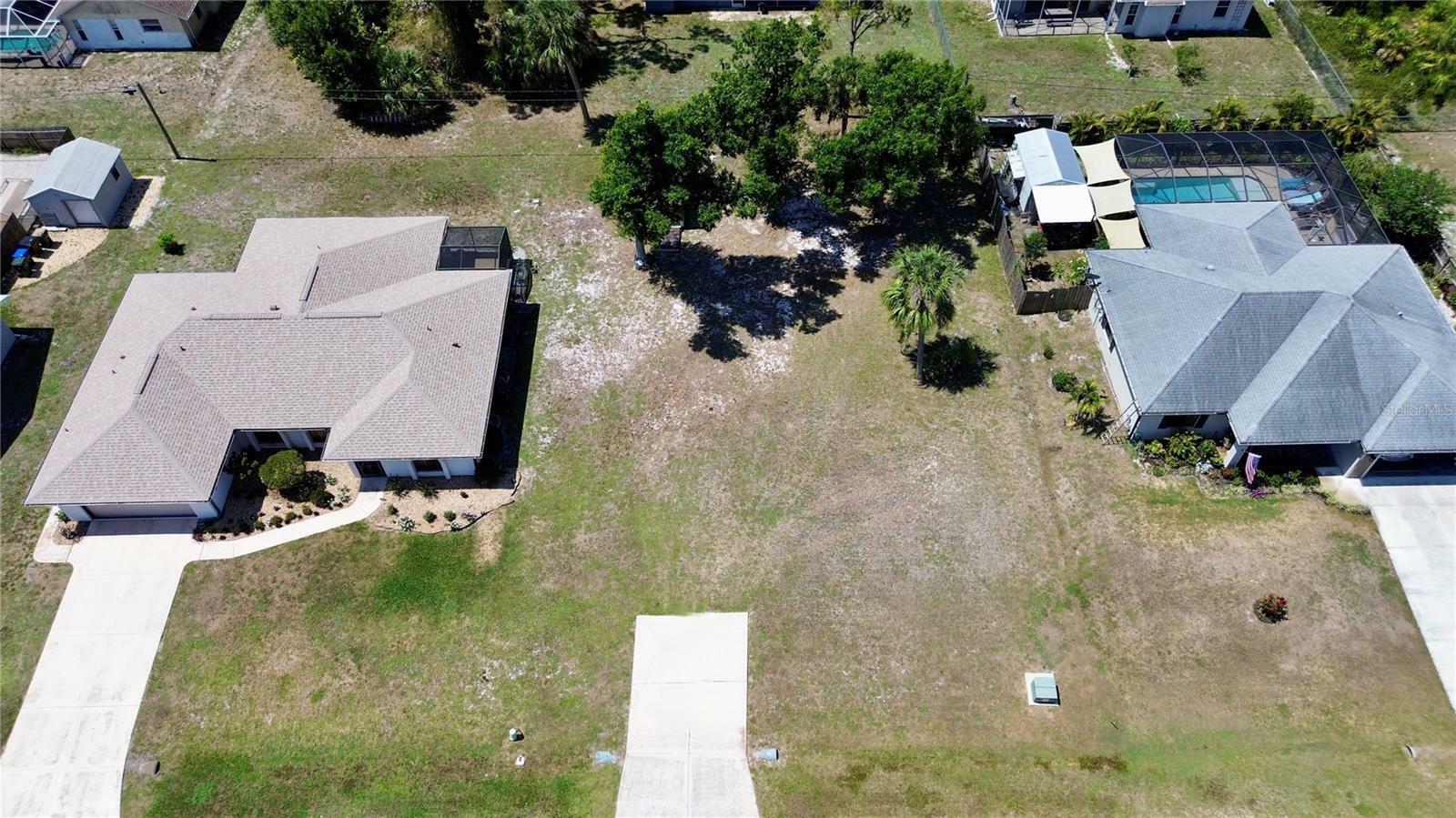 Property Photo: Symco Avenue FL 34286