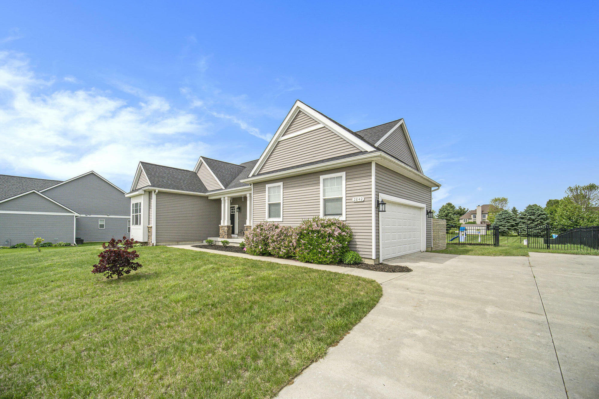 Property Photo: 2842 Tall Grass Drive MI 49240