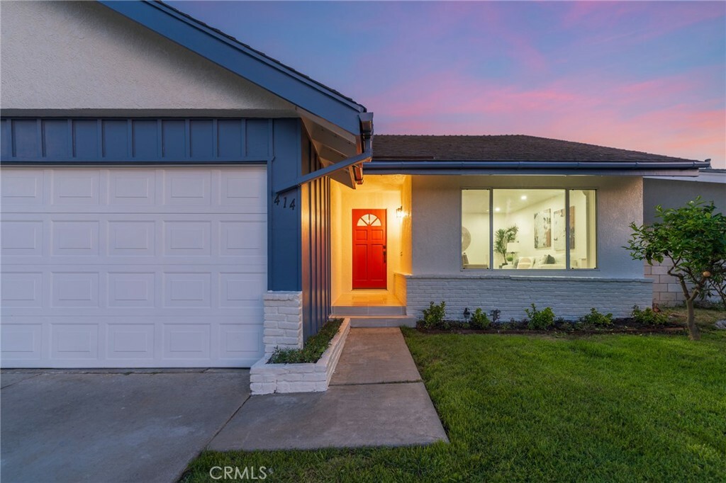 Property Photo:  414 E Clarion Dr.  CA 90745 