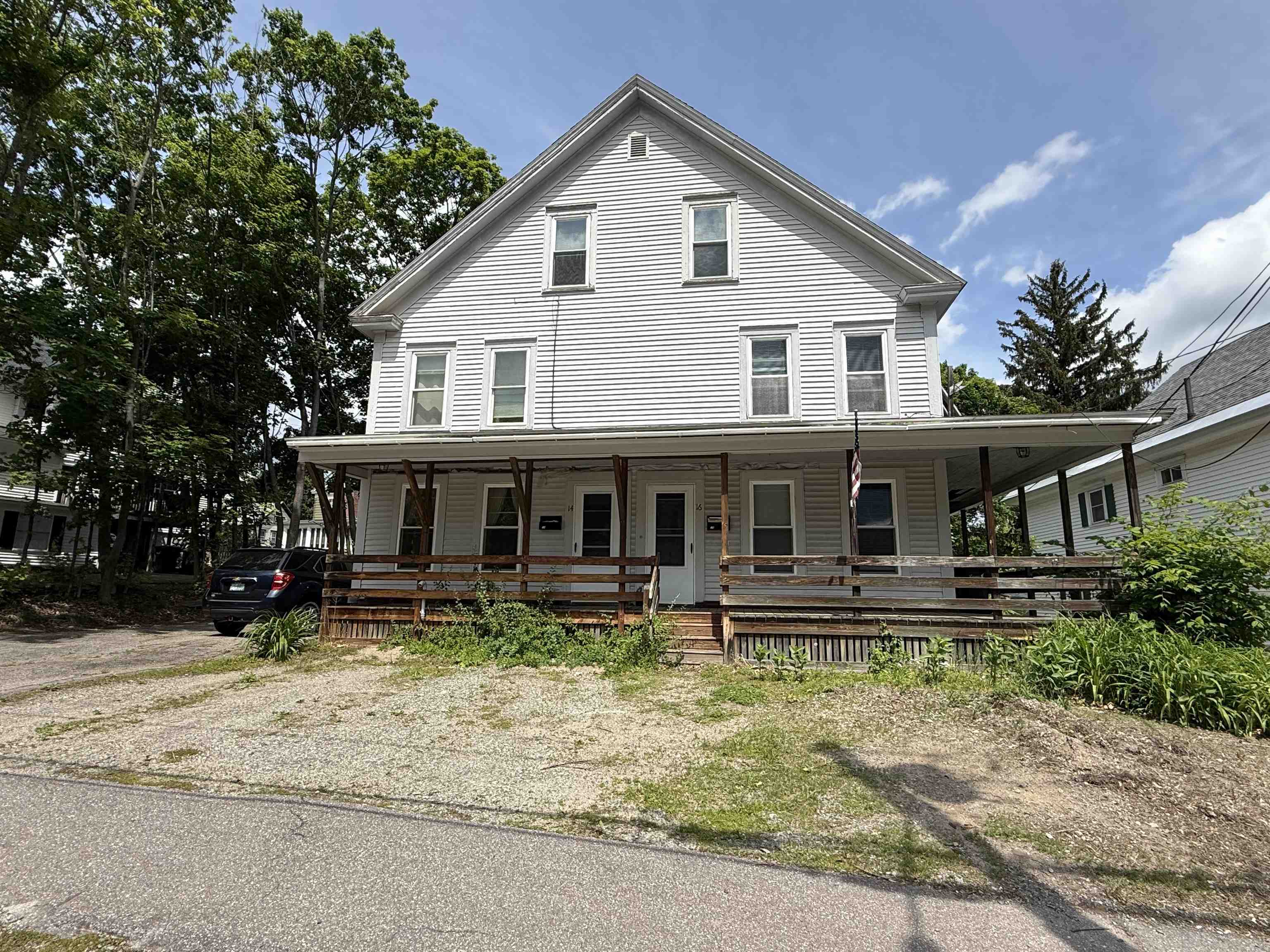 Property Photo: 14 Oak Street NH 03246