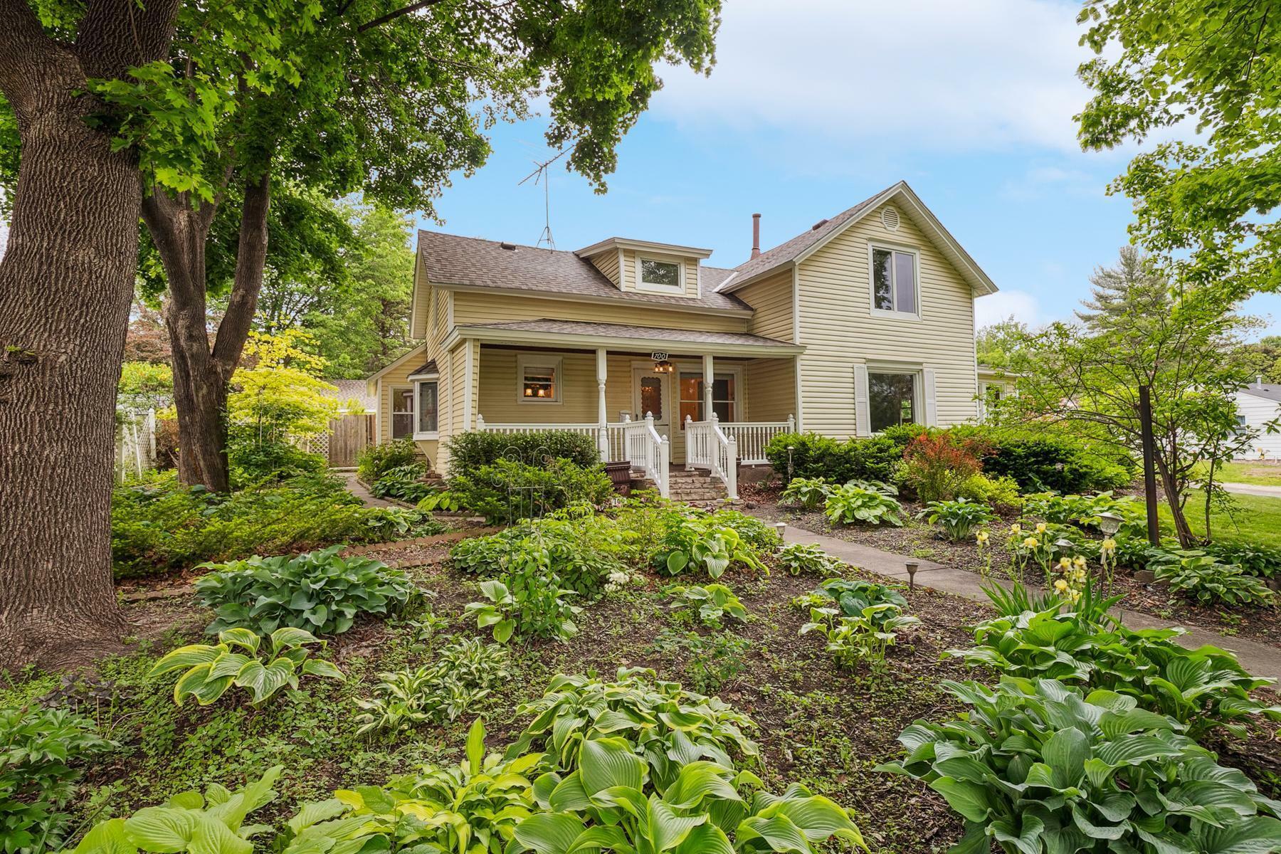 Property Photo: 700 7th Street W MN 55033