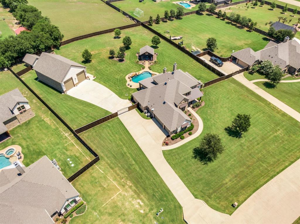 Property Photo: 5631 Limestone Lane TX 76065